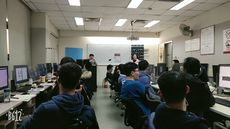 2001UI精修元旦放假時間安排