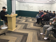 按“期數校區專業+時期+班會”格式填寫標題（示例：1911北京剪包班會 第二階段PK戰開啟）