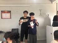 火星學員拾金不昧，班級犒賞讚美德！