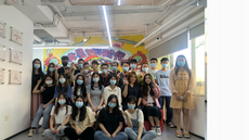 按“期數校區專業+時期+班會”格式填寫標題（示例：1911北京剪包班會 第二階段PK戰開啟）