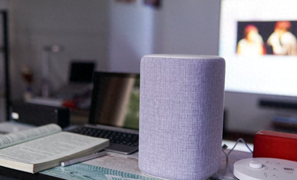 小米小爱音箱HD上手：599元，库克推HomePod被骂是有原因的